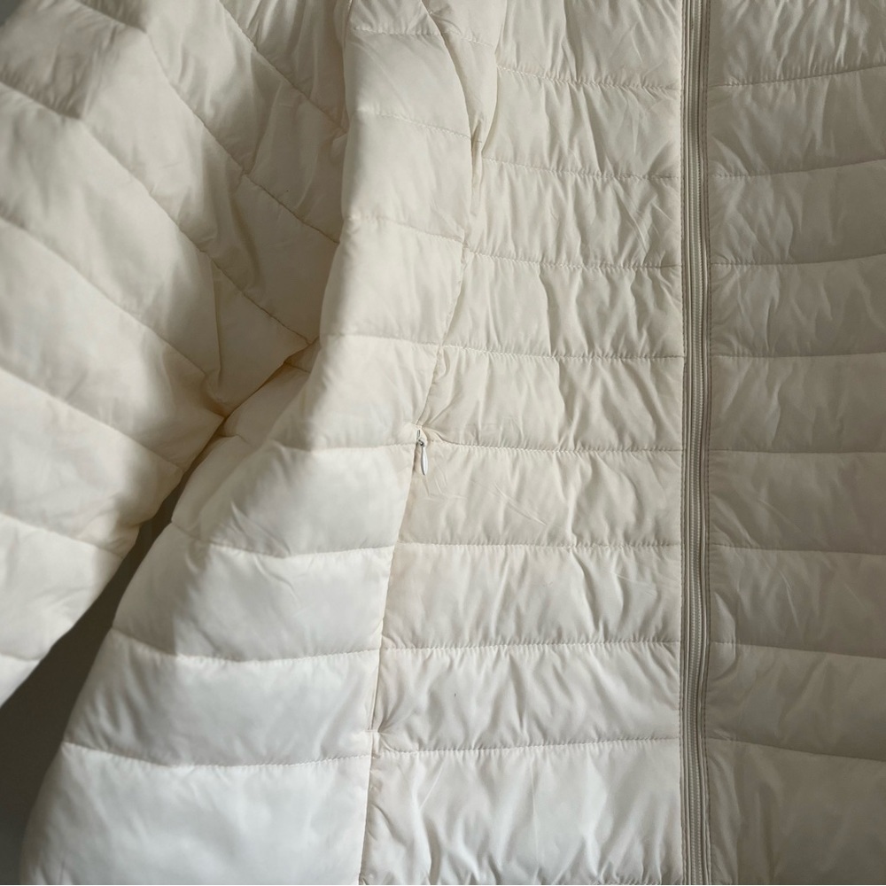 Amazon essentials Lightweight Jacket - Picture 6 of 12